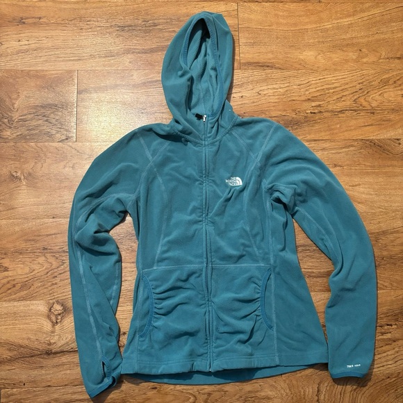 Cozy Blue North Face Women’s Zip-Up Outdoor Adventure - Picture 1 of 5